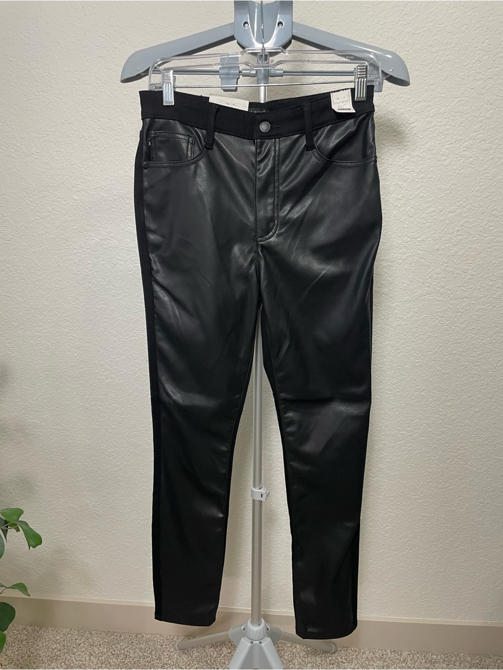 Judy Blue High Waist Black Faux Leather Front Skinny Pants | Size 7/28 NWT